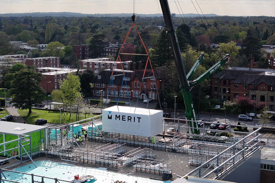 AHU and substation ‘PODs’ safely delivered to Solihull Hospital’s new theatre block