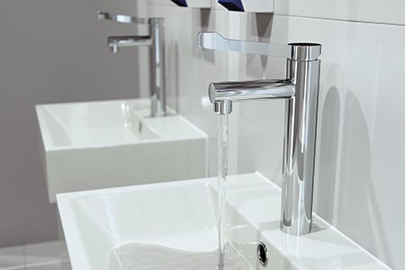 ‘Stylish yet practical’ non-thermostatic taps