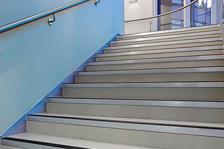 Creating safer stairs with less fall risk