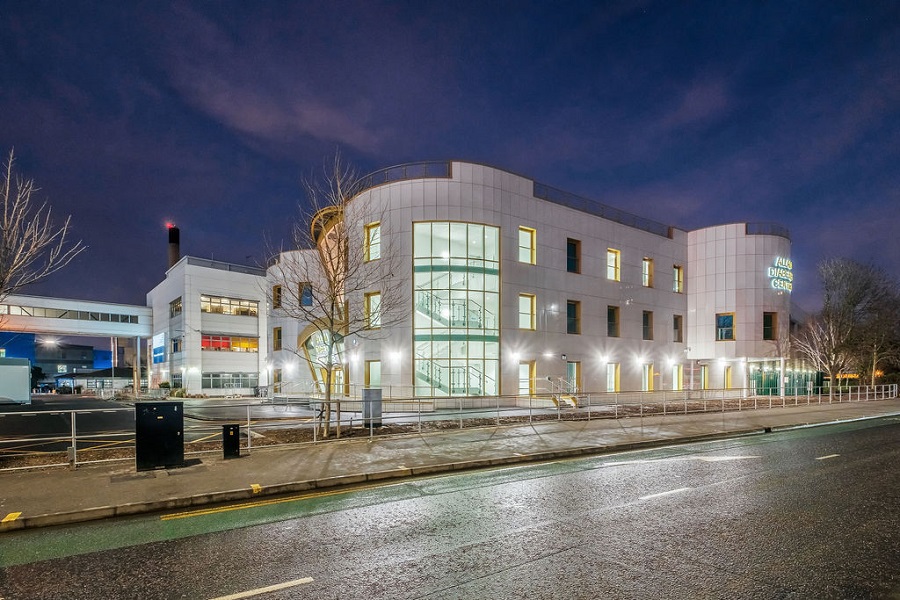 Award-winning diabetes facility’s striking ‘curved lines’