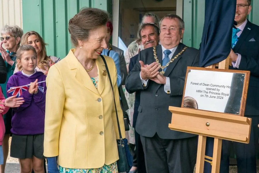 Princess Royal officially opens Forest of Dean hospital